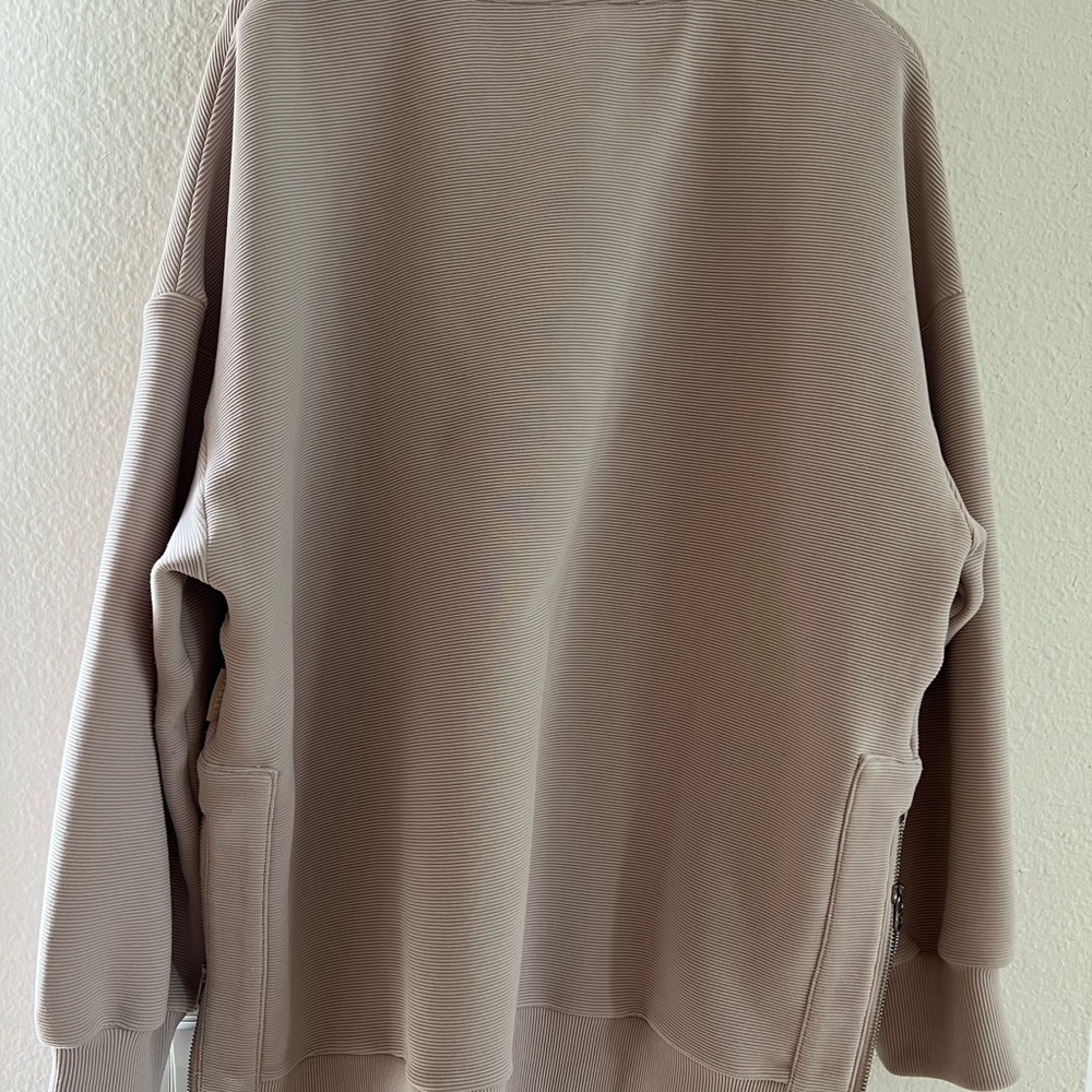 Varley Sweathsirt size L, Mushroom